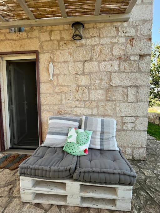 Villa Dominique Relax A Pochi Kilometri Dal Mare Carovigno Exterior foto
